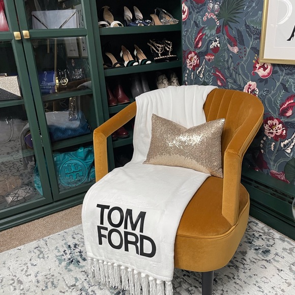 Design throw blanket! - Picture 3 of 4